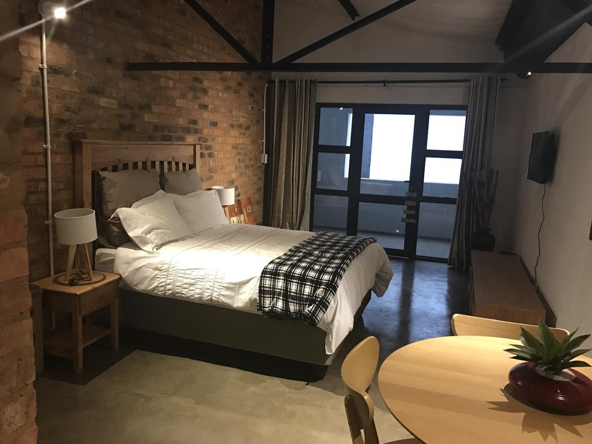 Mk Entire Apartment Йоханнесбург Экстерьер фото